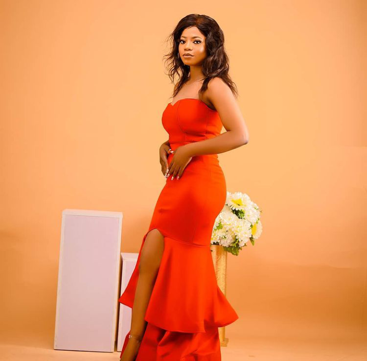 See 10 Beautiful Photos Of Comedienne Aderike Known As Lady Comfo (Photos) 6 Screenshot 20210517 152413