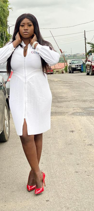 Mixed Reactions As Yoruba Actress, Adekemi Taofeek Shares Throwback Photos Of Herself Today 13 Screenshot 20210610 143318