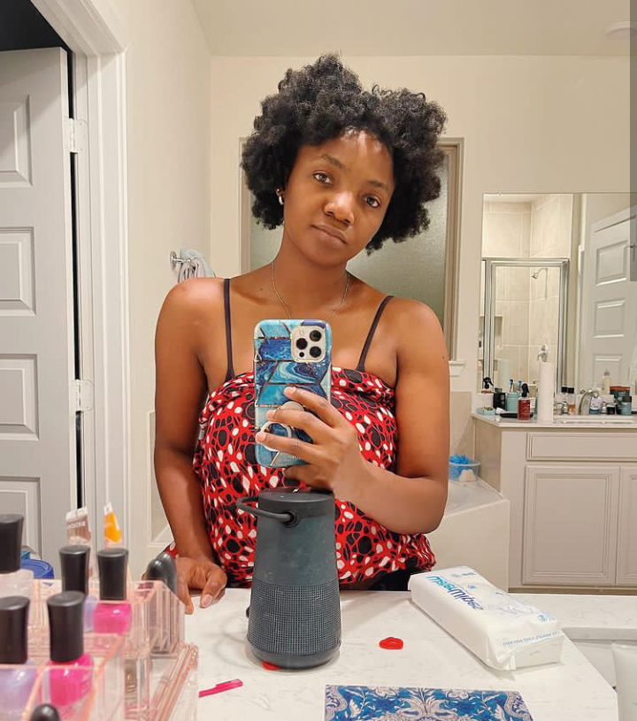 Singer Simi Rocks Afro Hair In New Photos As She Reveals A True Story (Photos) 4 Screenshot 20210612 102651
