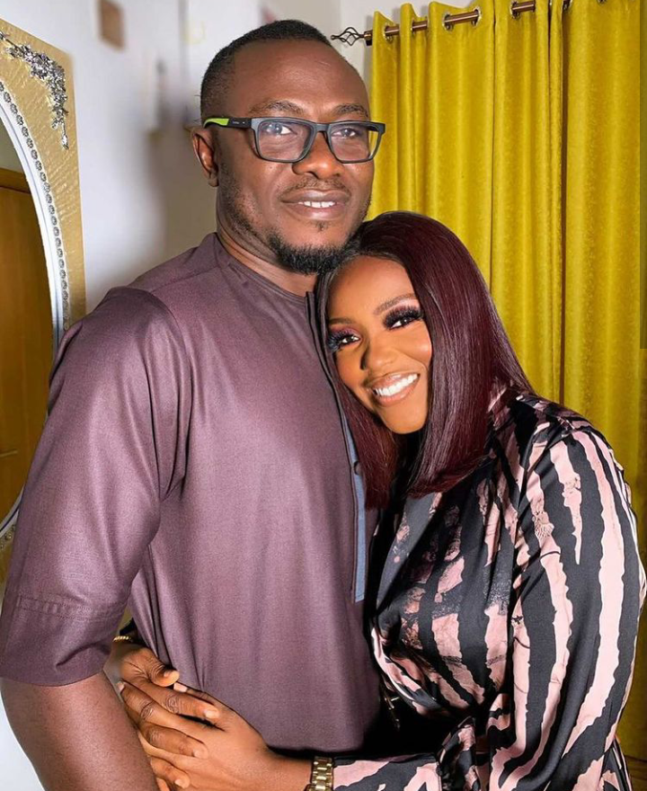Adebimpe Oyebade, Bukunmi Oluwasina, Others React As Biola Adebayo Shares Lovely Photos With Her Husband (Photos) 3 Screenshot 20210701 150849