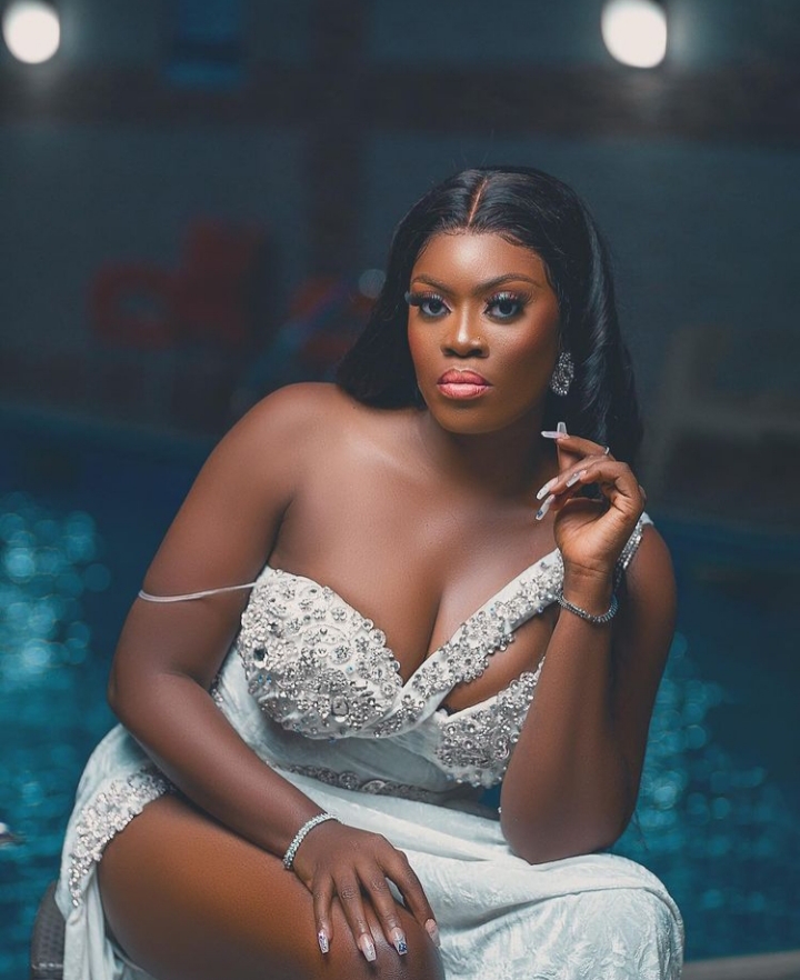 Nollywood Actress, Khadijah Ayoade Celebrates Her Birthday In An Exceptional Way As She Clock 30 Years Today (Photos) 2 20210901 082158