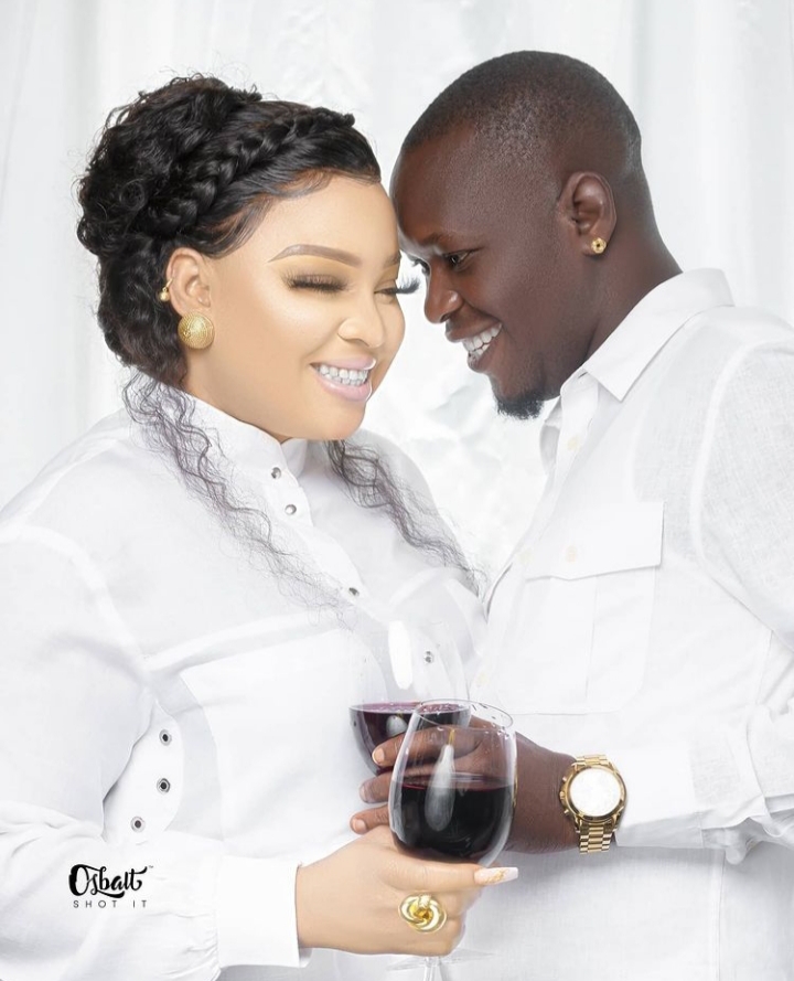 ‘You are the best decision ever’ Actress Bimbo Ogunnowo and her husband celebrate 3rd wedding anniversary(video) 2 20211006 084818
