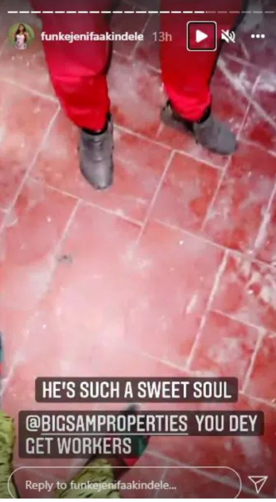 ‘She really has a kind heart’ Reactions as Actress Funke Akindele gifts her plumber a new pair of shoes 3 Screenshot 20211208 120735