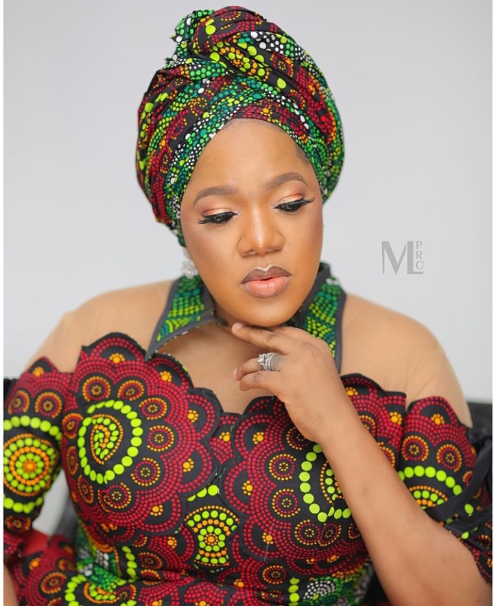 ‘I’m sorry, I’ve not been able to catch any sleep’ Actress Toyin Abraham bows to pressure, apologies over property scam 2 Toyin Abraham