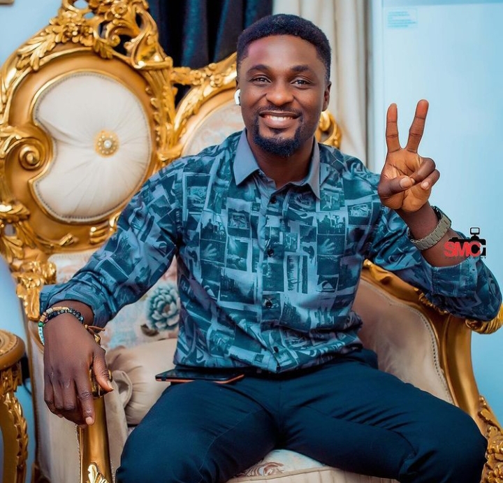 Toyin Abraham’s ex-husband, Adeniyi Johnson, unveils his girlfriend (photos) 2 Screenshot 20220203 174038