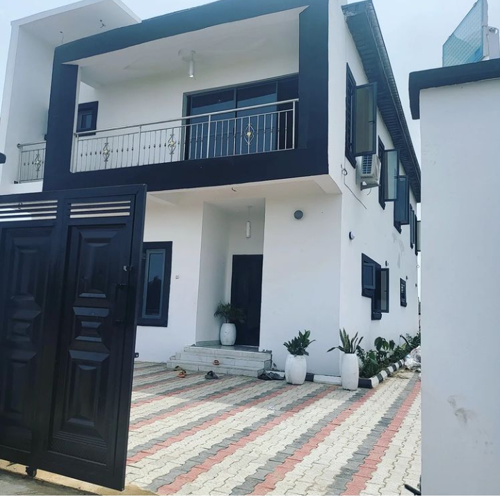Congratulations To Actress, Laide Bakare As She Acquires A Mansion In Lekki (Photos) 3 Screenshot 20220330 170208