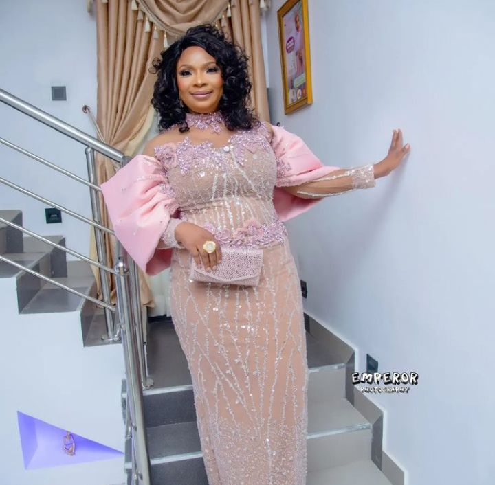 ‘You’re the one that missed out big time cos’ the whole world stood still for me’ Actress Laide Bakare drags her colleagues who shunned her N100 million house party 2 Laide Bakare
