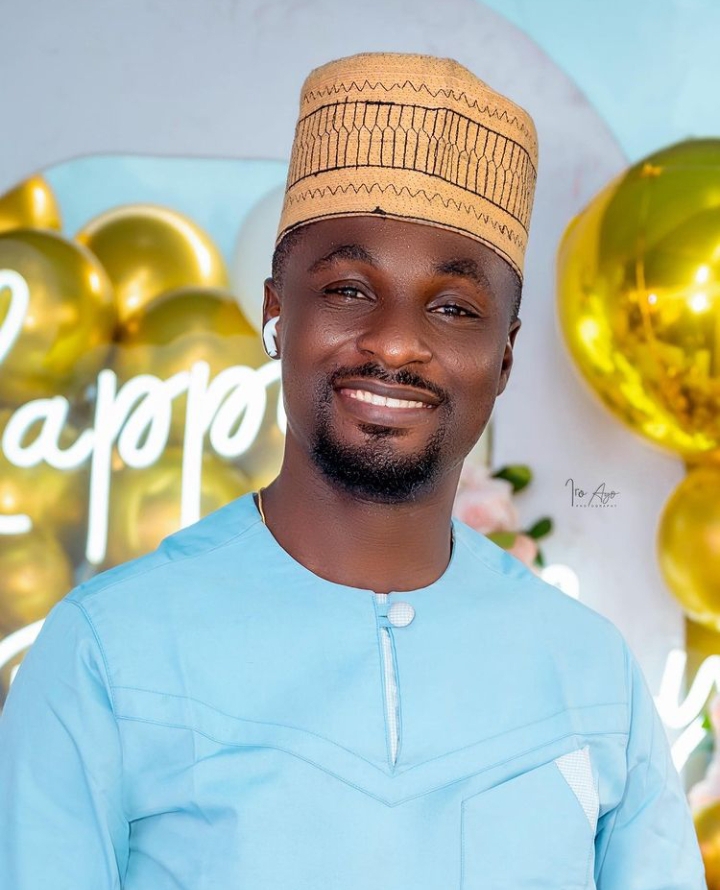 Trouble looms as Adeniyi Johnson publicly apologises to his wife, Seyi Edun and family 2 Adeniyi Johnson