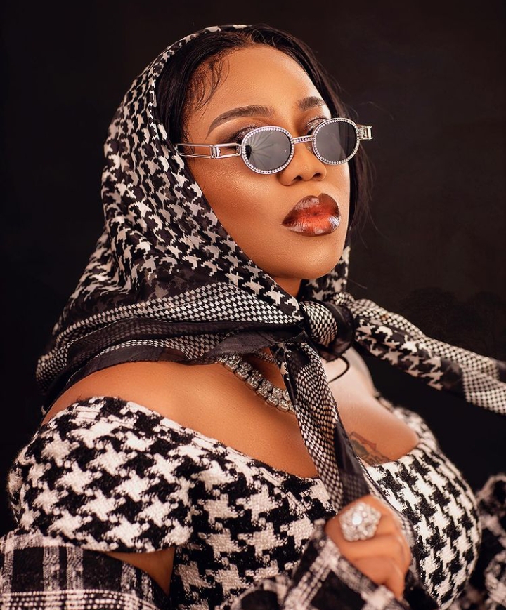 I was also a victim of Linda Ikeji’s damaging blogging – Toyin Lawani cries out 2 Toyin Lawani cries out