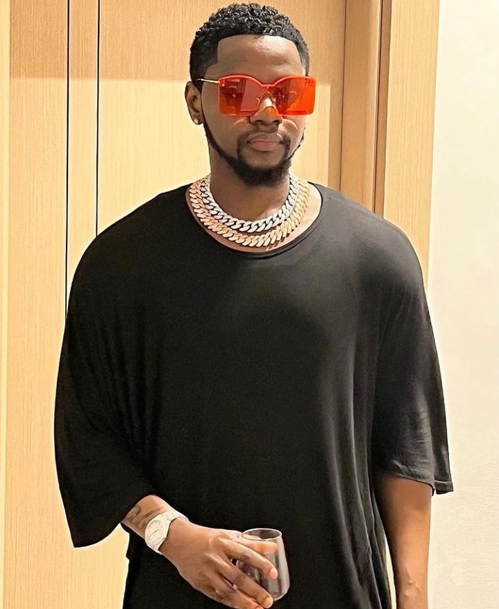“He makes better music and should be ranked among the Top 5” Twitter user gives reasons why Kizz Daniel is underrated 2 Kizz Daniel