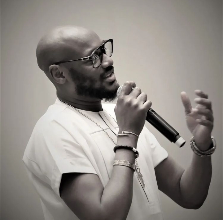 ‘You didn’t post Davido during his turn’ 2face receives knocks as he hails Burna Boy over his latest achievement 2 You didn’t post Davido during his turn’ 2face receives knocks as he hails Burna Boy