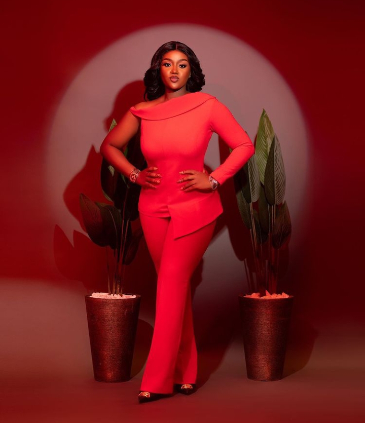 “27 and still gorgeous” Chioma Rowland dazzles in stunning birthday photos 2 “27 and still gorgeous” Chioma Rowland dazzles in stunning birthday photos