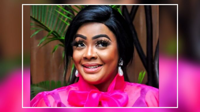 comedienne Helen Paul comedienne Helen Paul