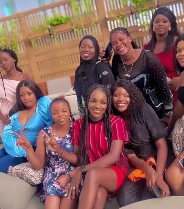 Fans treat Actress, Bukunmi Oluwasina to surprise birthday bash (Photos and Video) 2 Actress, Bukunmi Oluwasina