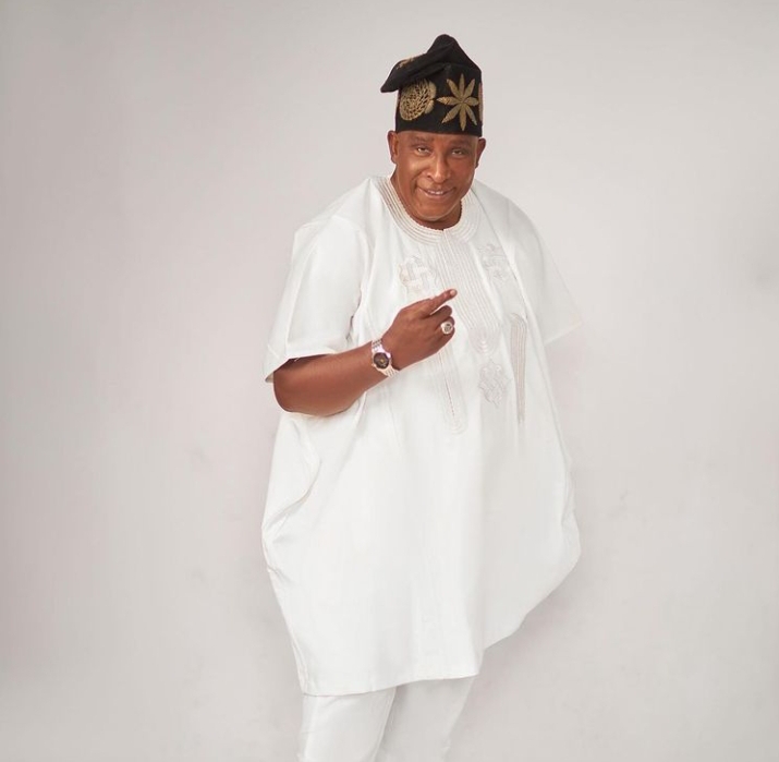Reactions As Veteran Actor, Adebayo Salami Stuns In White Native Outfit With His Two Beautiful Wives 2 Adebayo Salami