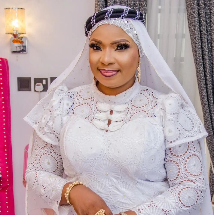 “What you see is what you get” Laide Bakare mocks Regina Chukwu, Wumi Toriola, others 2 Laide Bakare