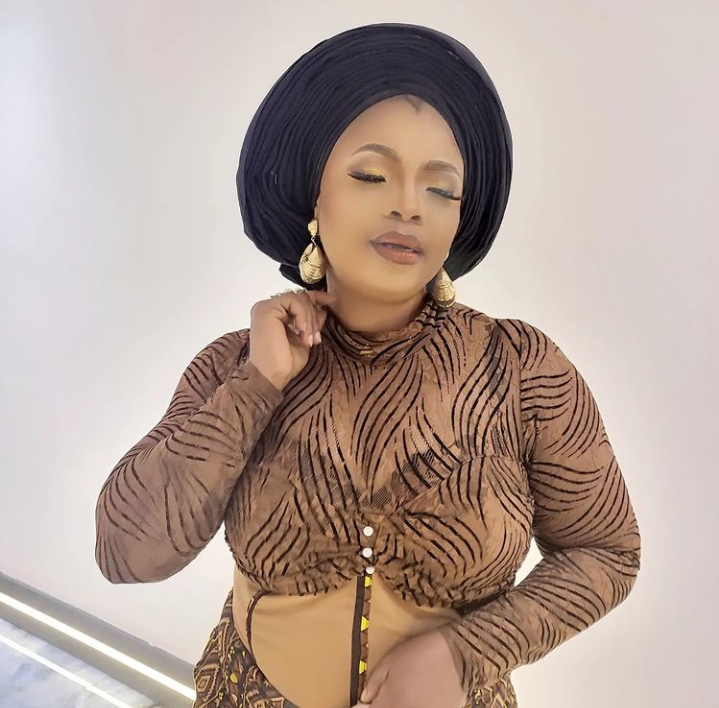 “Posting someone husband with your full chest, Una no dey shame?”- actress Laide Bakare and Singer 9ice spark dating rumour(video) 2 Laide Bakare