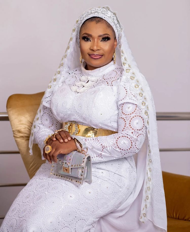 Laide Bakare blows hot, issues out a stern warning to Tonto Dikeh and others 2 Laide Bakare