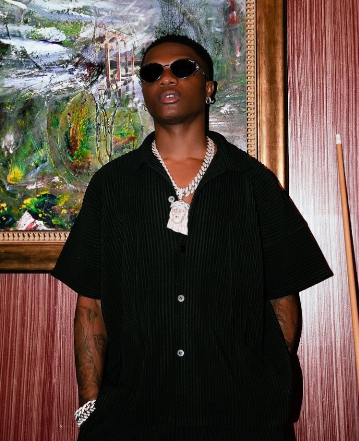 “E Be Like Say You No Dey Ok”- Reactions as Wizkid Calls Davido His Boy in an Interview (Video) 2 Wizkid