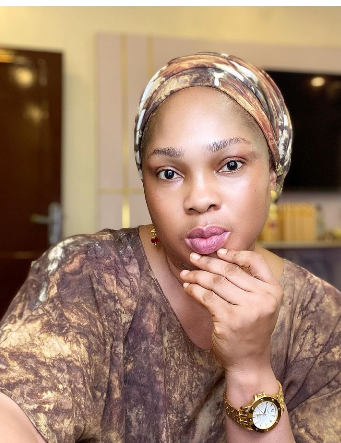 “You are only concerned about what they give you” Actress Regina Chukwu publicly drags Nollywood stars as she threatens physical attack 2 Regina Chukwu
