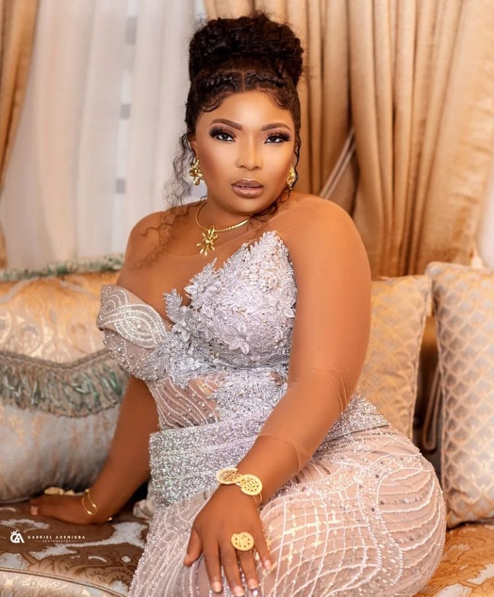 “I’m richer than Dangote, Anywhere I spend Money He Will be Silent” – Laide Bakare brags (Video) 2 Laide Bakare