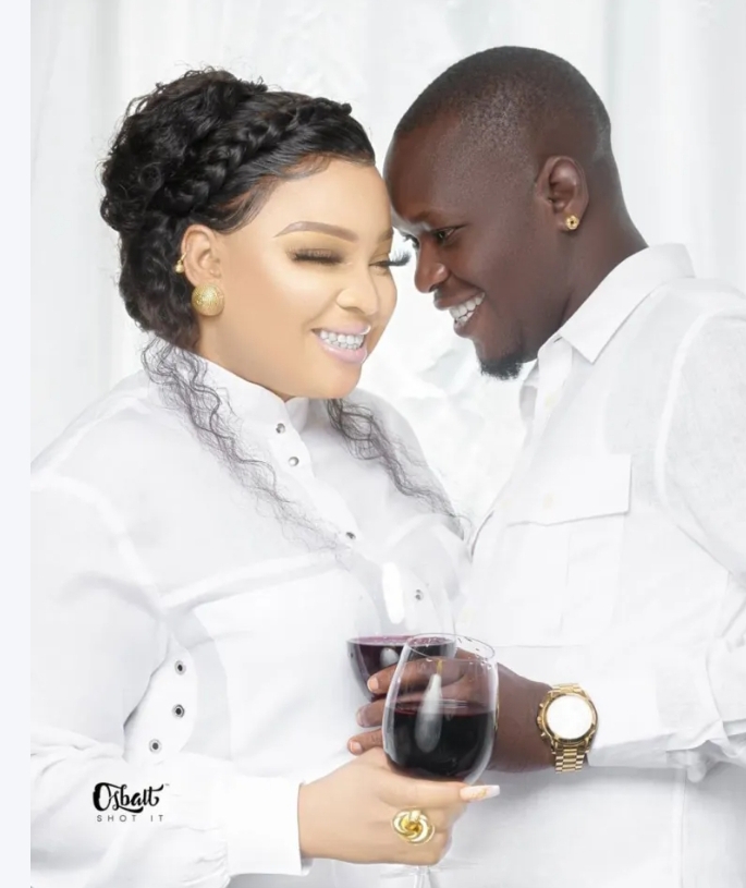 Actress Bimbola Afolayan And Her Handsome Husband Okiki Afolayan Celebrate Their 4 Years Wedding Anniversary with beautiful pictures 2 Bimbola Afolayan