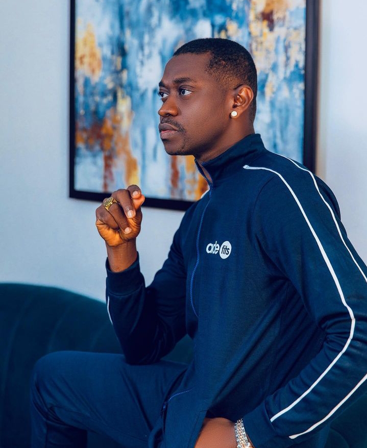 See the moment Lateef Adedimeji recite Quran in a worship with gospel singer Sola Allyson (video) 2 See the moment Lateef Adedimeji recite Quran in a worship with gospel singer Sola Allyson (video)